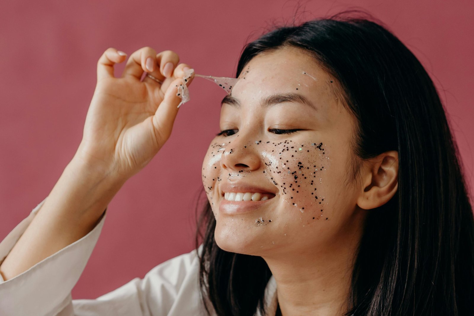 Read more about the article 10 Proven Skincare Tips for Glowing Skin Naturally in 2025
