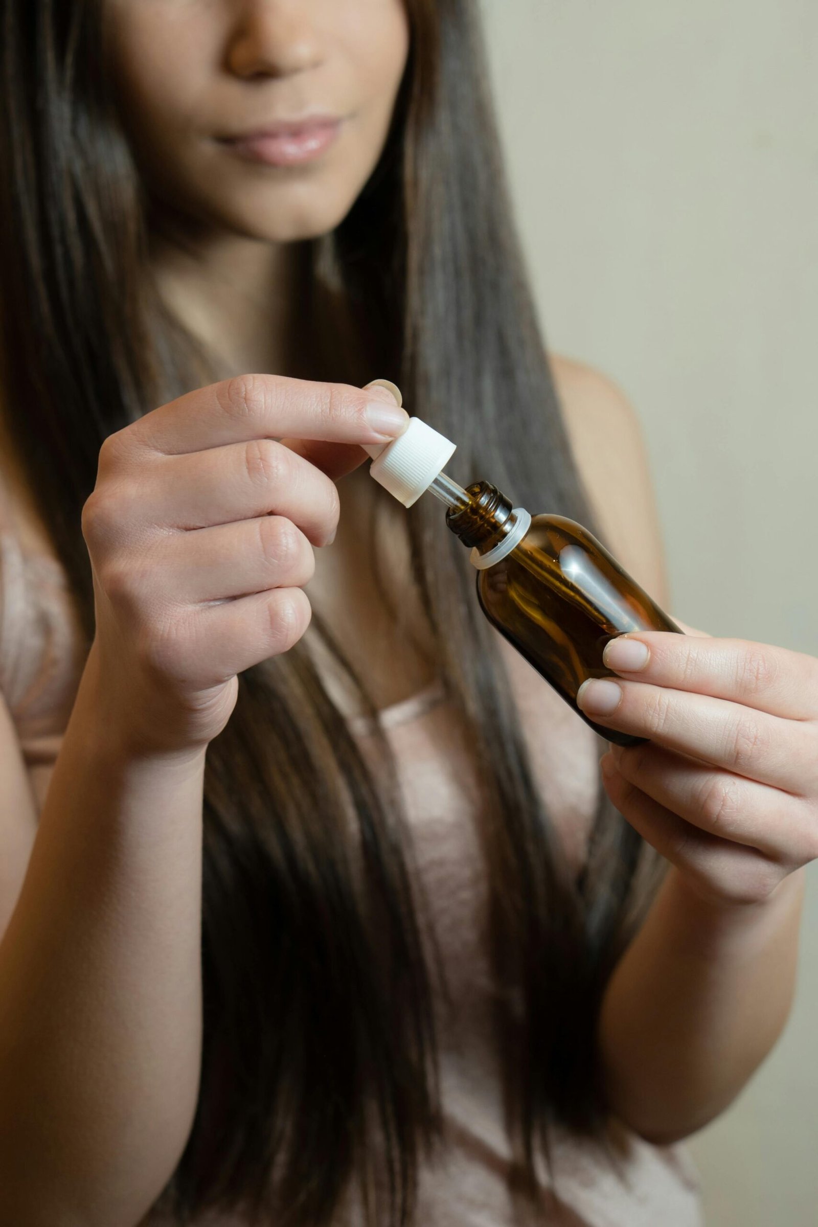 Read more about the article Best Sunscreens for Dark Skin (No White Cast!) in 2025